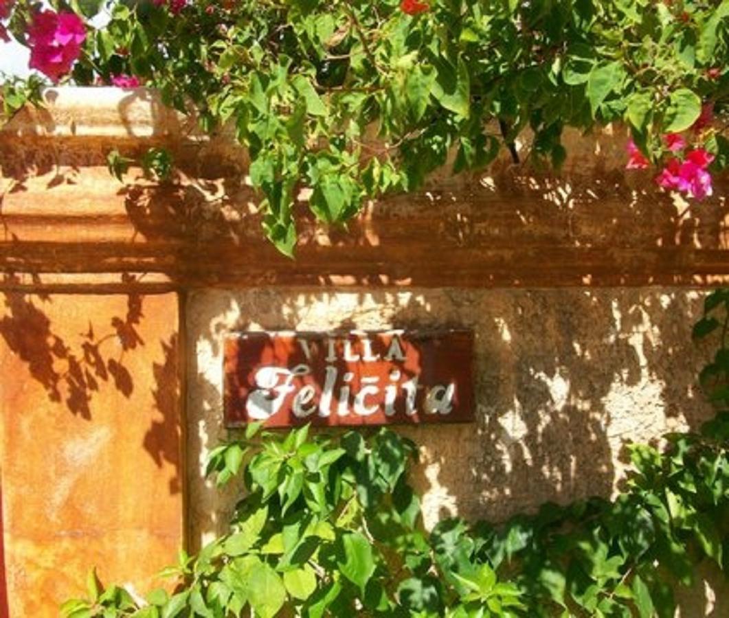 Casa Felicita B&B Y Apartamentosバヤイベ エクステリア 写真